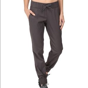 North Face Aphrodite Jogger Pants